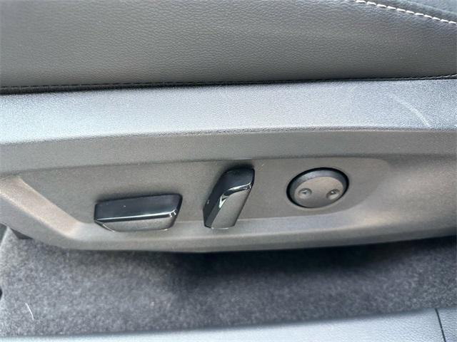 new 2025 Nissan Murano car, priced at $45,621