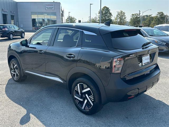 new 2025 Nissan Kicks car, priced at $24,617