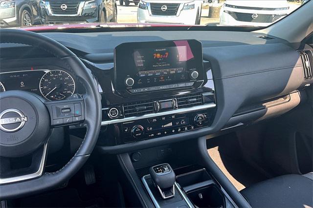 used 2024 Nissan Pathfinder car, priced at $34,167