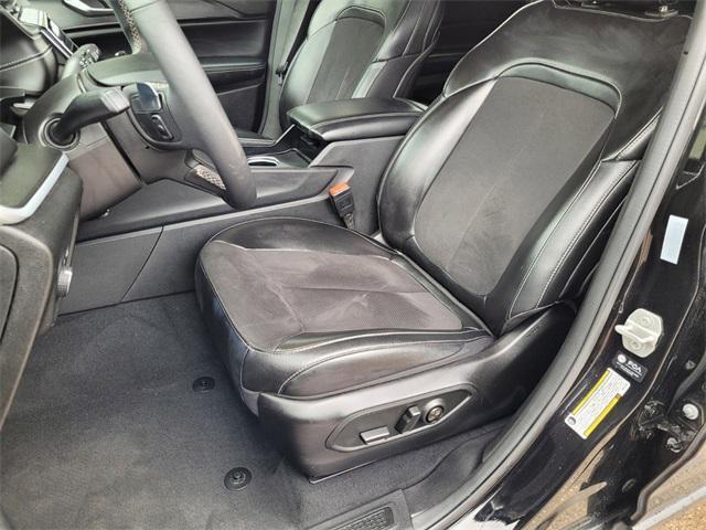 used 2024 Jeep Grand Cherokee L car, priced at $35,400