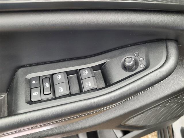 used 2024 Jeep Grand Cherokee L car, priced at $35,400