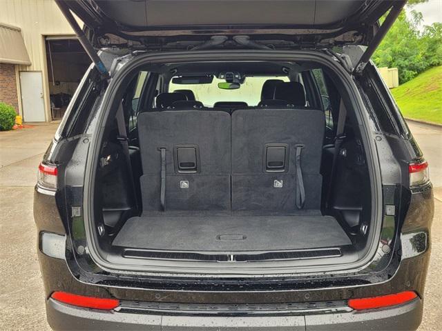 used 2024 Jeep Grand Cherokee L car, priced at $35,400