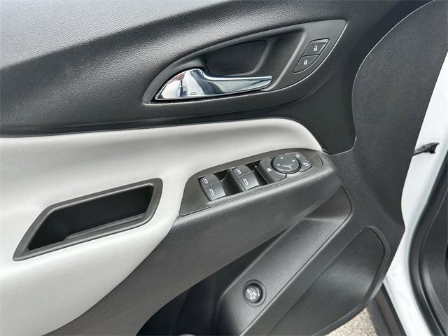 used 2022 Chevrolet Equinox car, priced at $23,495