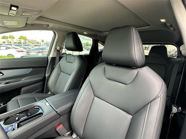 new 2025 Nissan Murano car, priced at $47,885