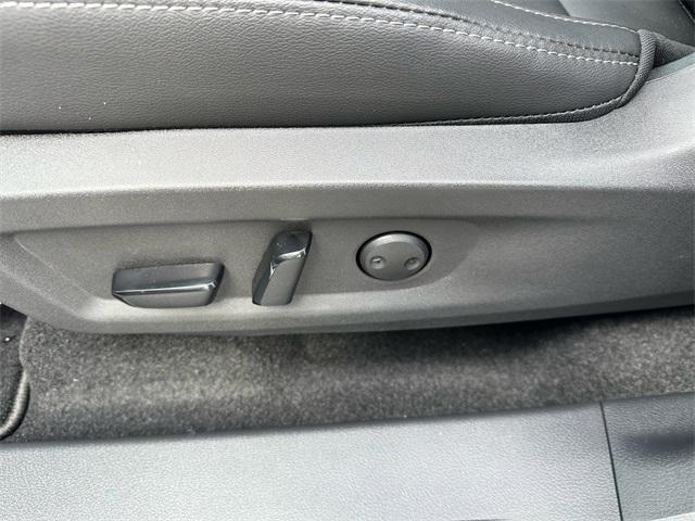 new 2025 Nissan Murano car, priced at $47,885