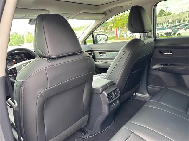 new 2025 Nissan Murano car, priced at $47,885