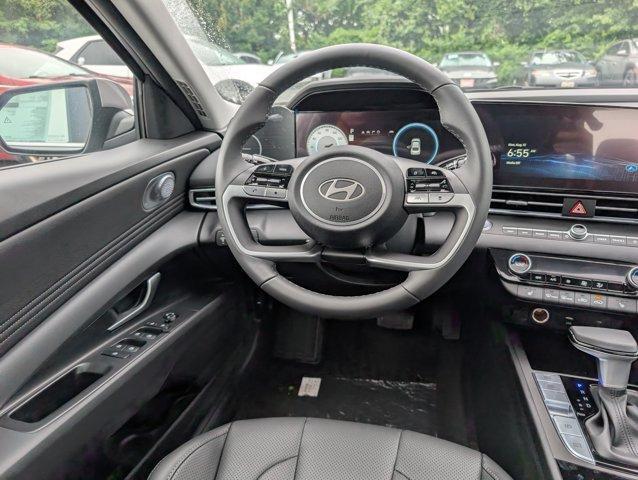 new 2025 Hyundai Elantra car, priced at $28,655