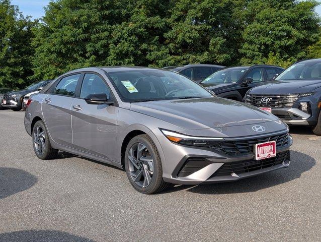 new 2025 Hyundai Elantra car, priced at $25,090