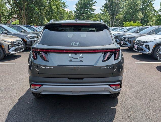 new 2025 Hyundai TUCSON Hybrid car, priced at $39,095