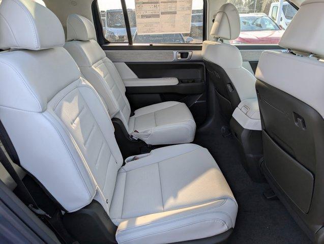 new 2025 Hyundai SANTA FE HEV car, priced at $52,895