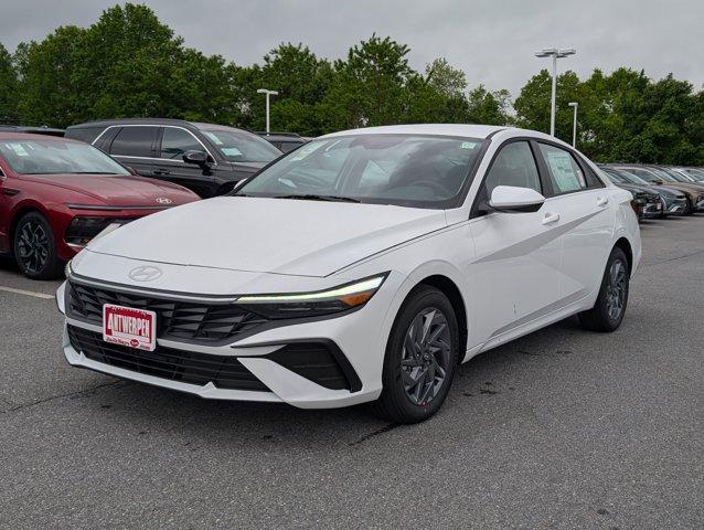 new 2025 Hyundai ELANTRA HEV car, priced at $27,730