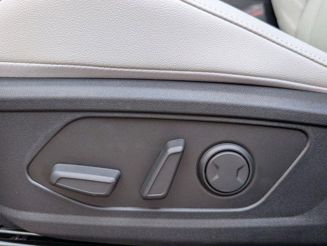 new 2025 Hyundai Elantra car, priced at $28,655
