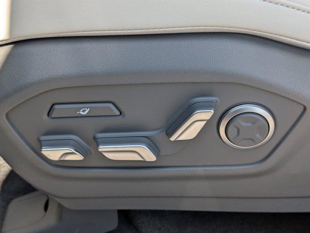 new 2025 Hyundai SANTA FE HEV car, priced at $52,079