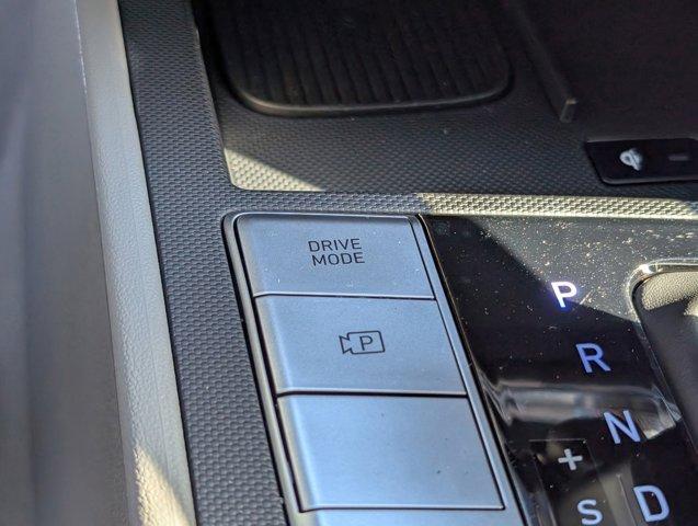 new 2025 Hyundai Elantra car, priced at $25,090