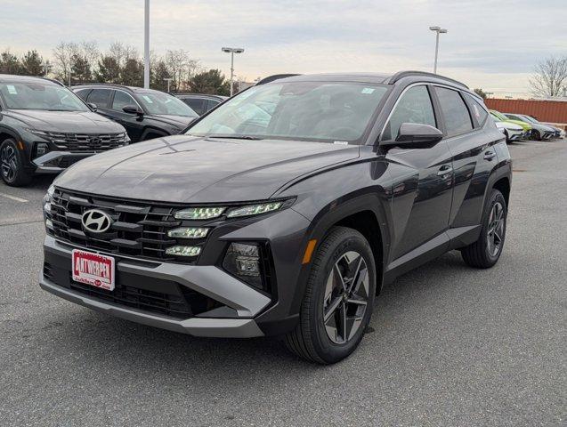 new 2025 Hyundai TUCSON Hybrid car, priced at $38,375