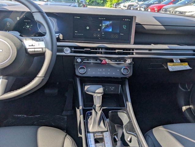 new 2025 Hyundai Tucson car, priced at $36,874