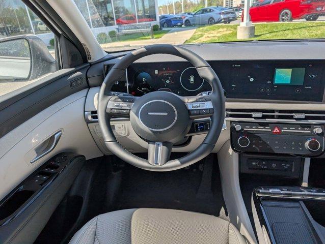 new 2025 Hyundai TUCSON Hybrid car, priced at $43,530