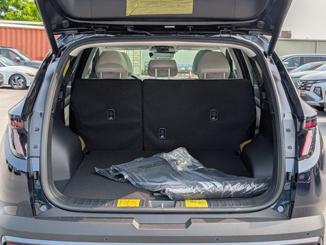 new 2025 Hyundai TUCSON Hybrid car, priced at $42,970