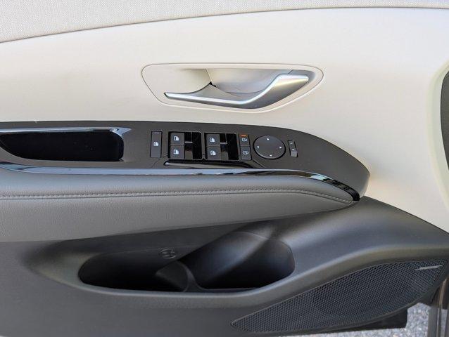 new 2025 Hyundai TUCSON Hybrid car, priced at $43,030