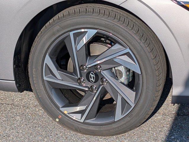new 2025 Hyundai Elantra car, priced at $25,090