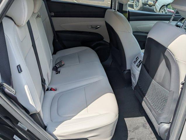 new 2025 Hyundai TUCSON Hybrid car, priced at $39,090