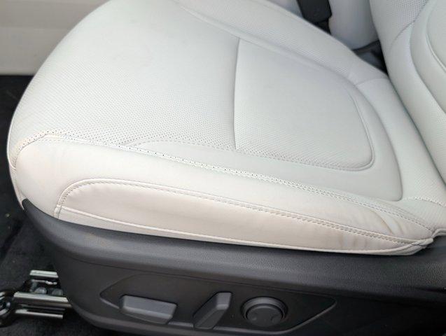 new 2025 Hyundai TUCSON Hybrid car, priced at $39,090