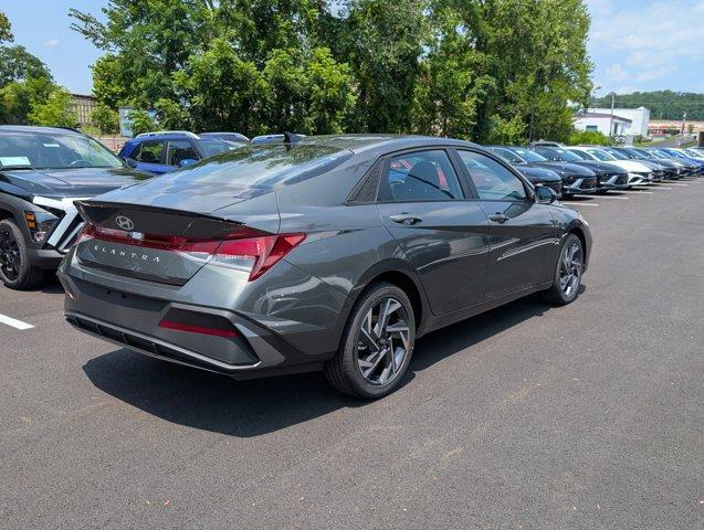 new 2025 Hyundai Elantra car, priced at $25,135