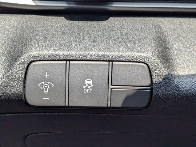 new 2025 Hyundai Elantra car, priced at $25,135