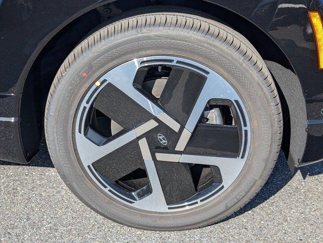 new 2026 Hyundai IONIQ 9 car, priced at $73,095