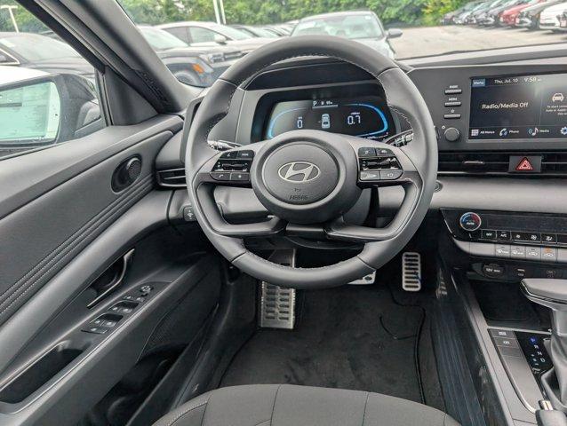new 2025 Hyundai Elantra car, priced at $24,895