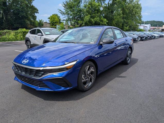 new 2025 Hyundai Elantra car, priced at $25,090