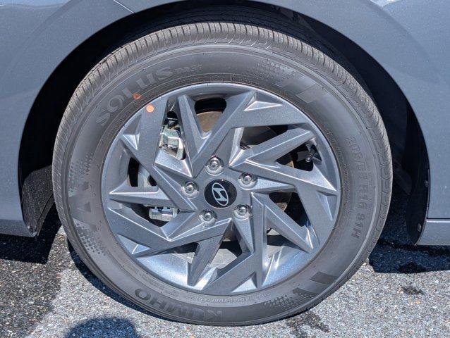 new 2025 Hyundai ELANTRA HEV car, priced at $27,365