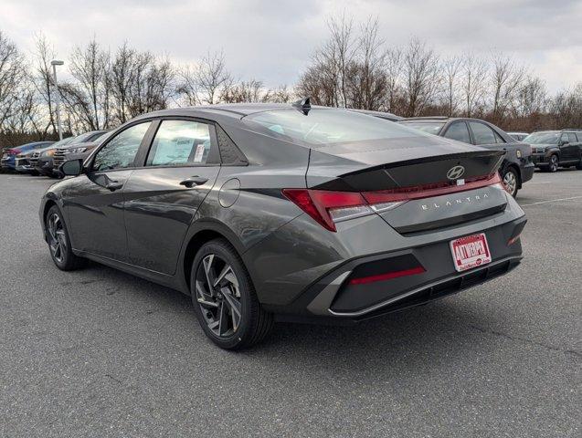 new 2025 Hyundai Elantra car, priced at $24,565