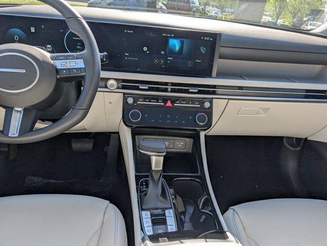 new 2025 Hyundai Tucson car, priced at $36,954