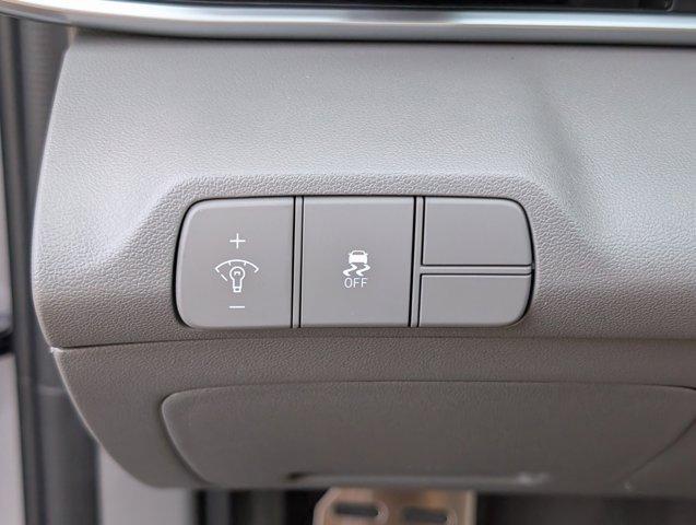 new 2025 Hyundai Elantra car, priced at $25,090
