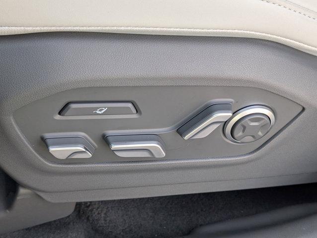 new 2025 Hyundai SANTA FE HEV car, priced at $53,030