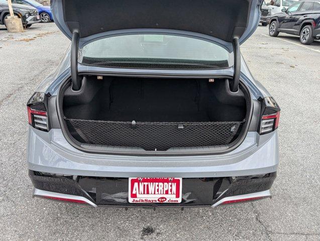 new 2025 Hyundai Sonata Hybrid car, priced at $39,420