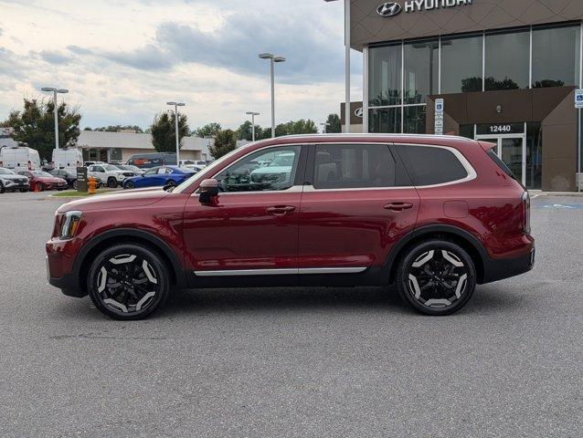 used 2023 Kia Telluride car, priced at $33,242