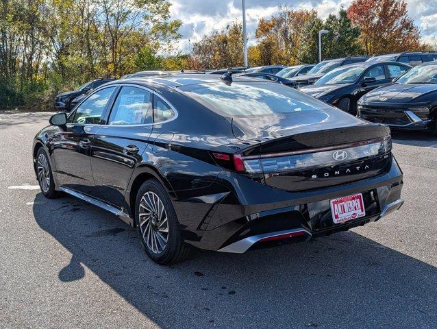 new 2026 Hyundai Sonata Hybrid car, priced at $39,940