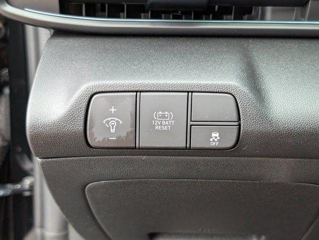 new 2025 Hyundai ELANTRA HEV car, priced at $29,210