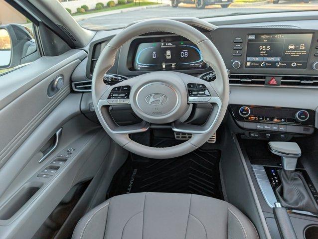 new 2025 Hyundai Elantra car, priced at $25,590