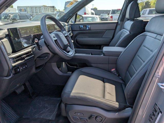 new 2025 Hyundai Santa Fe car, priced at $51,039
