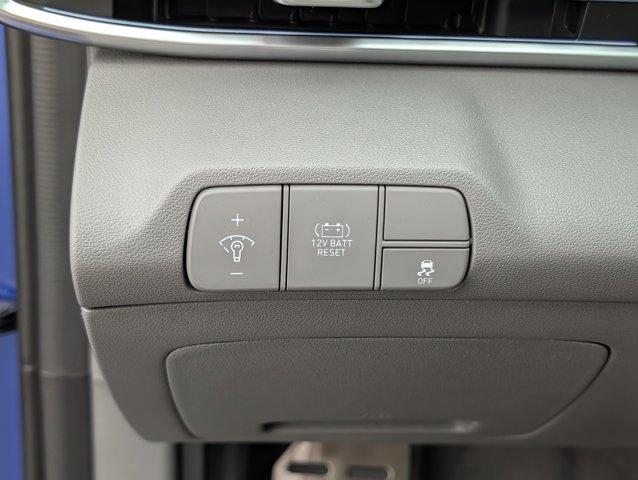 new 2025 Hyundai ELANTRA HEV car, priced at $29,135