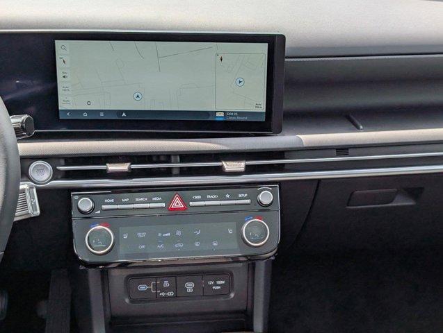 new 2025 Hyundai TUCSON Hybrid car, priced at $39,155