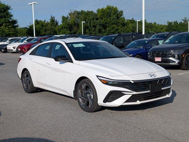 new 2025 Hyundai Elantra car, priced at $25,385