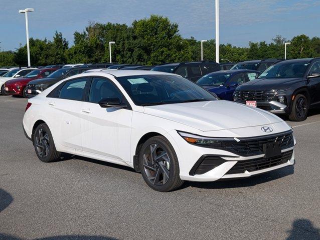 new 2025 Hyundai Elantra car, priced at $25,385
