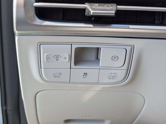 new 2025 Hyundai TUCSON Hybrid car, priced at $43,530