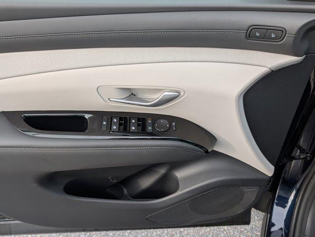 new 2025 Hyundai TUCSON Hybrid car, priced at $42,970
