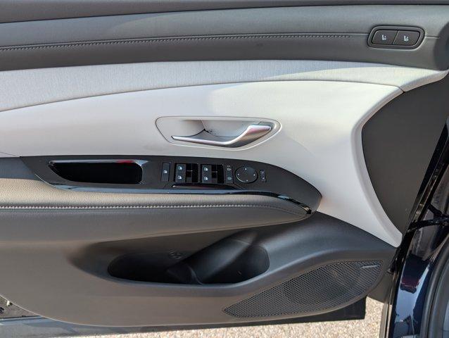 new 2025 Hyundai TUCSON Hybrid car, priced at $42,970