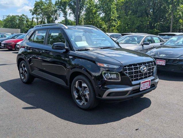new 2025 Hyundai Venue car, priced at $24,385